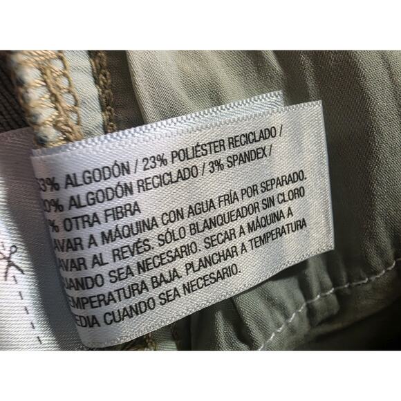 Universal Thread High-Rise Skinny Jeans size 2 R - Dark Wash - NEW - Picture 7 of 7